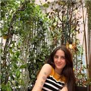 Studentessa del liceo linguistico, disponibile per lezioni private